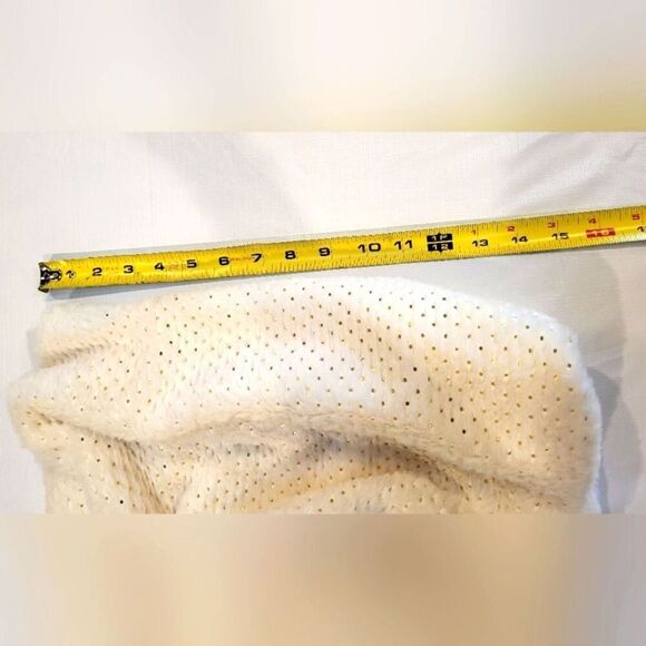 NEW LuLu Cowl Neck Scarf Faux Fur Soft Warm Cozy Ivory with gold flecks 15 in - Picture 6 of 9